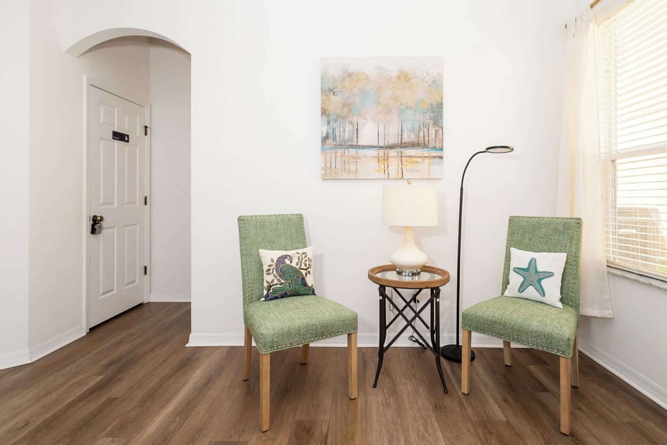 Curl up in the welcoming family room & stream all your favorite entertainment