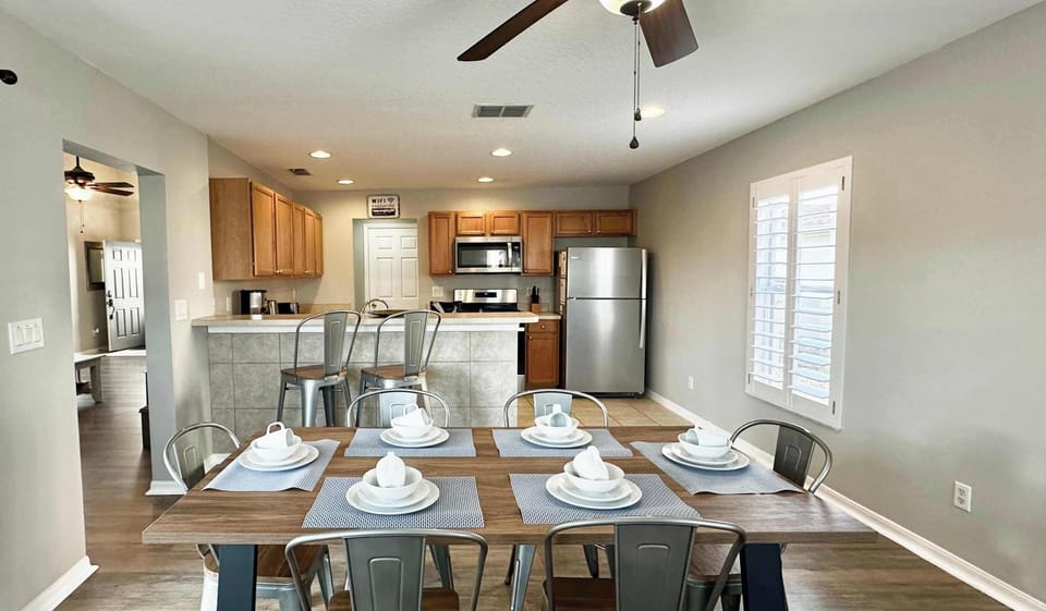Dining table with seating for 6