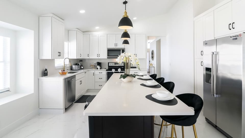 Open concept modern kitchen