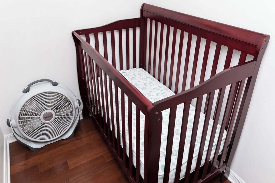 Crib for your little ones sleeping comfort