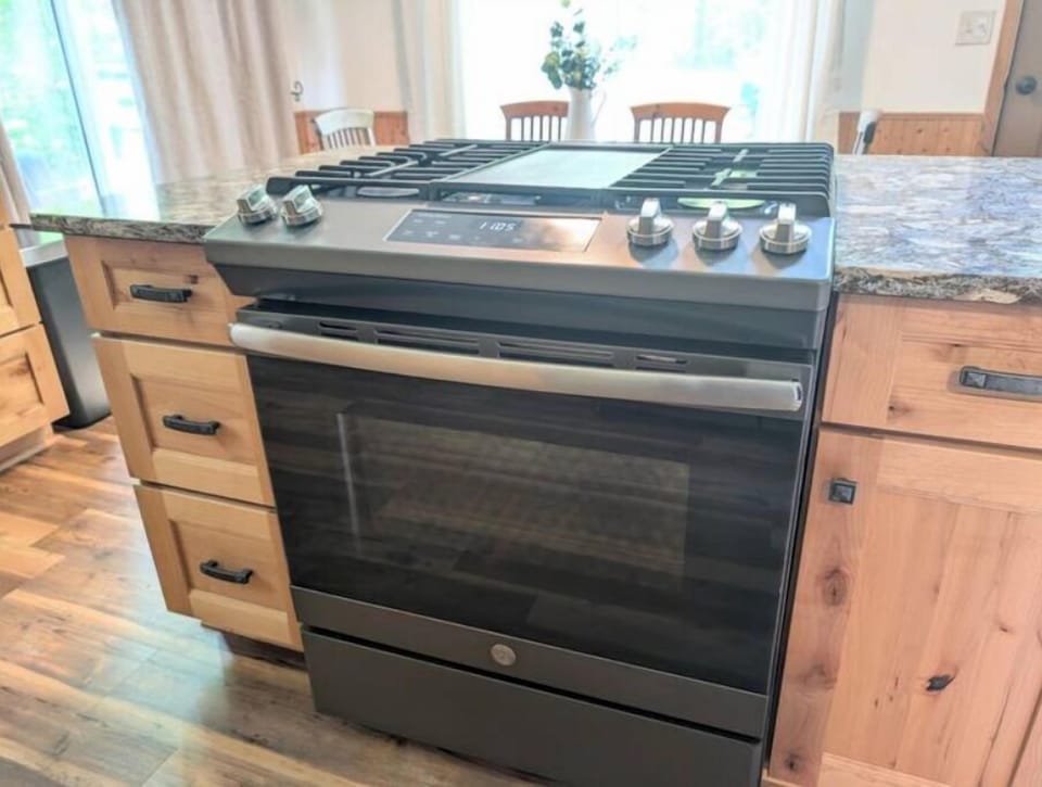 Large cooking area!