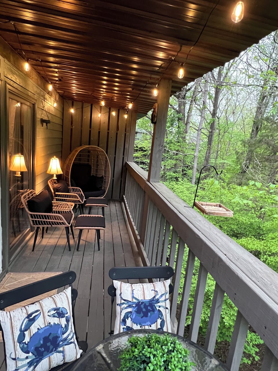relax on your corner porch and enjoy the wildlife while reading or dining!
