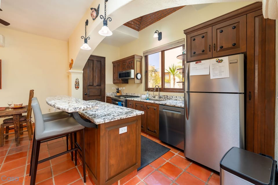 Fully equipped kitchen