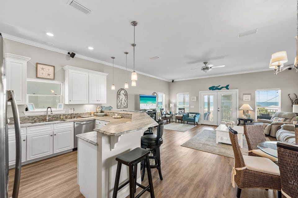 Beach Ball | Fully Stocked Kitchen | Drip Coffee | Gulf Views | 3rd Floor
