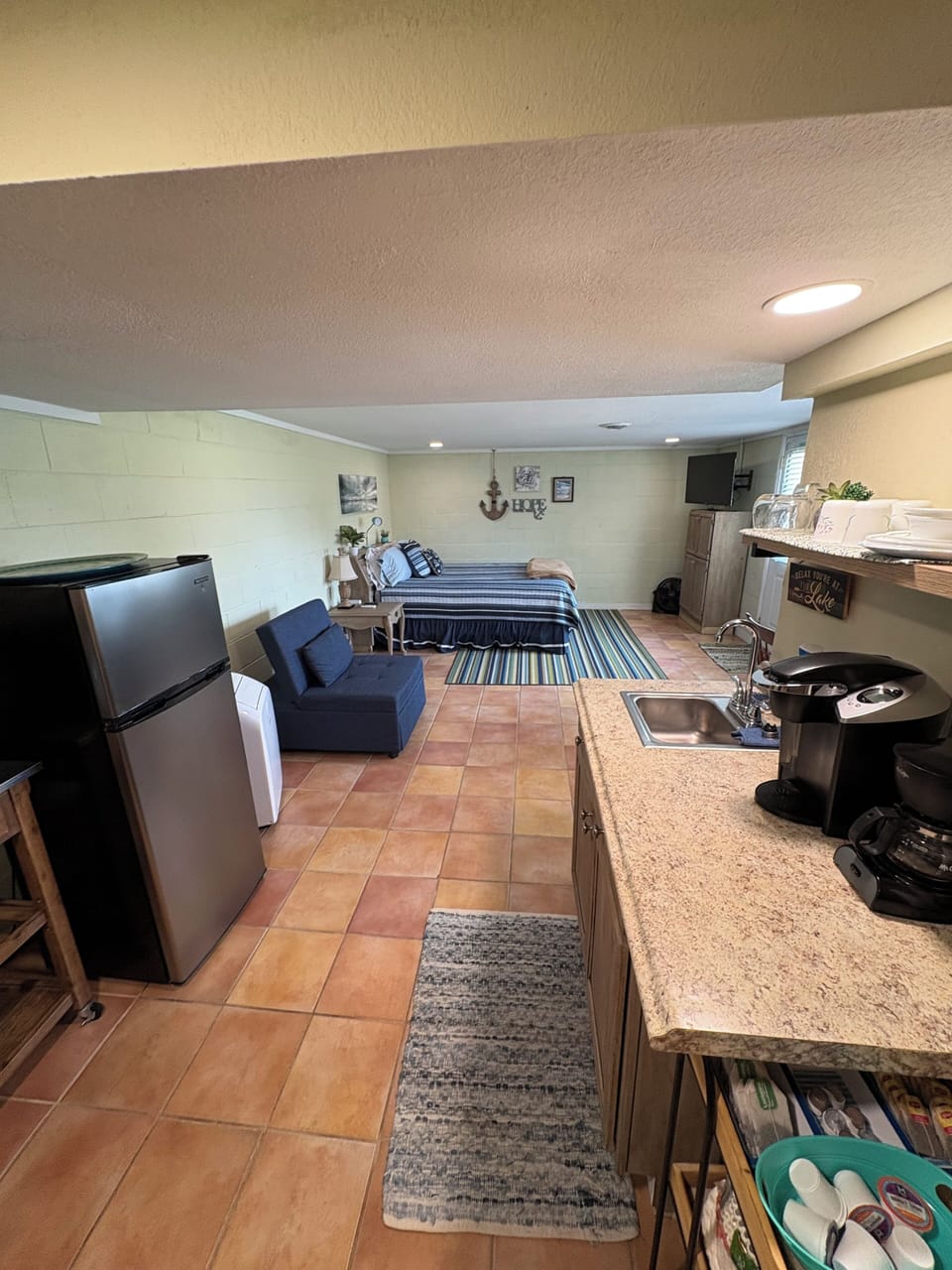 Downstairs Kitchenette

