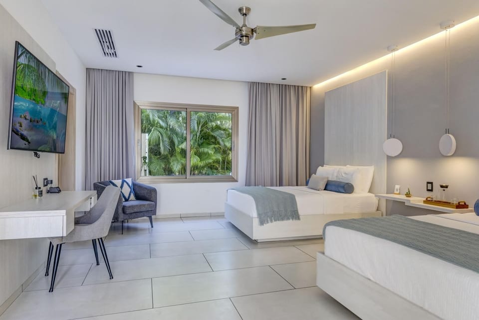 Royale Estate - 15 Bedroom Complex (8790)