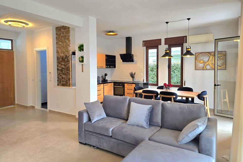 Living and dining room