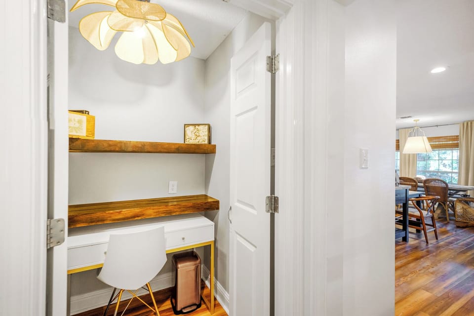 Private enclosed office 