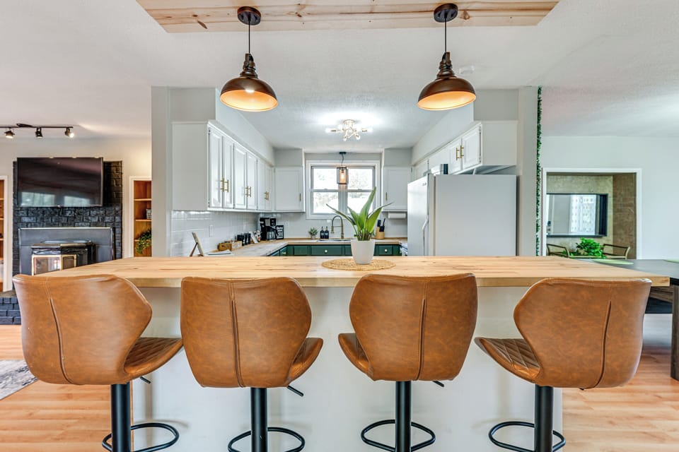 Breakfast Bar | 1st Floor