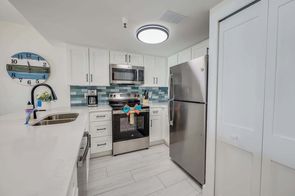Large Kitchen Area
