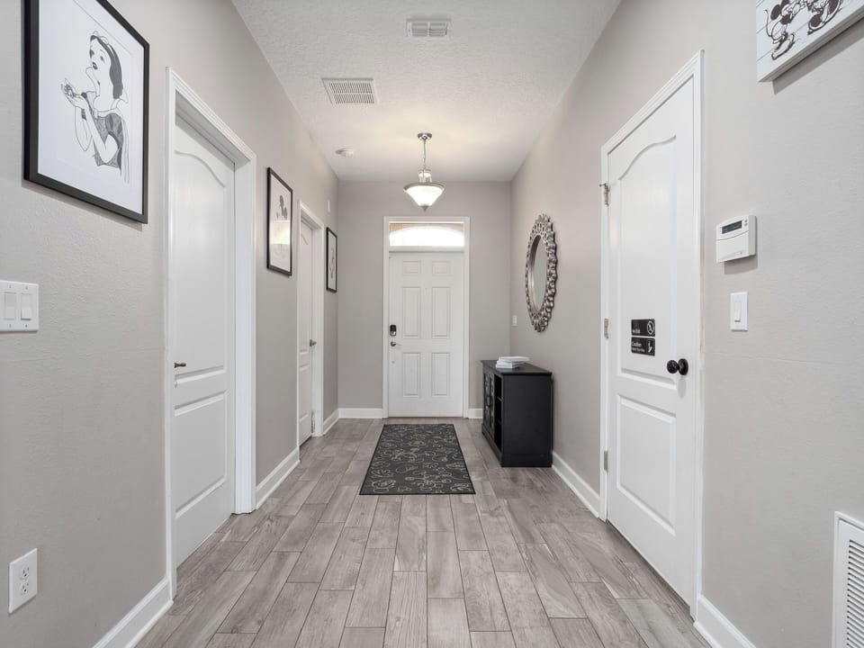 Welcoming Entry of bsv_villa1407