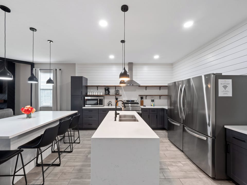 Modern Full Size Kitchen with Basic Kitchen Starter Essentials (see description for more)