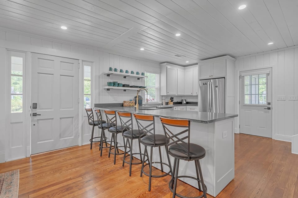 Indoors, Floor, Kitchen, Flooring, Kitchen Island