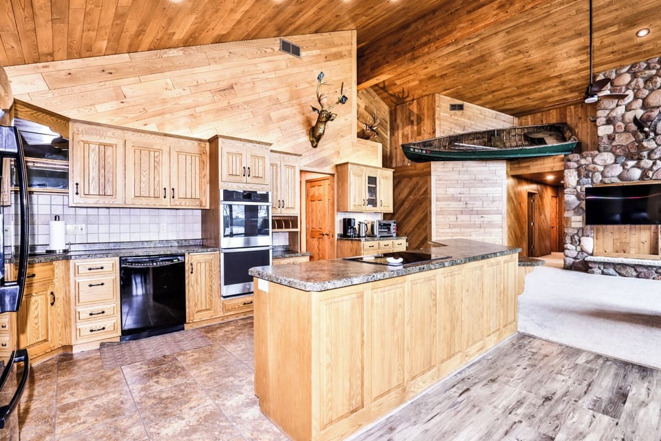 Open concept kitchen 