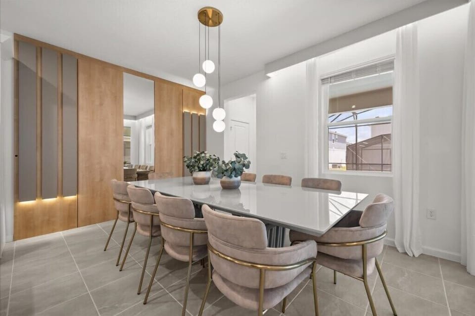 2337SaltyWindsWay(5)