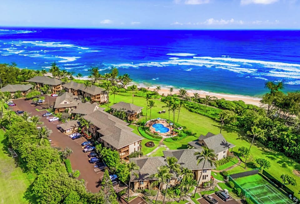 Amazing beachfront setting!