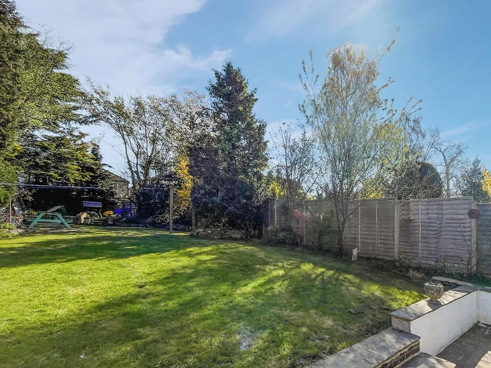 Exterior | The Annex, Carshalton