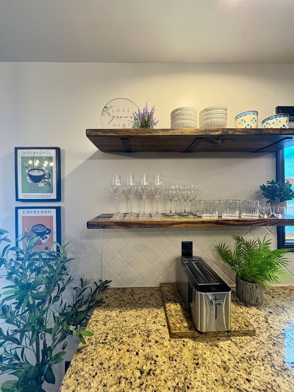 Prepare your morning toast in the fully stocked kitchen.