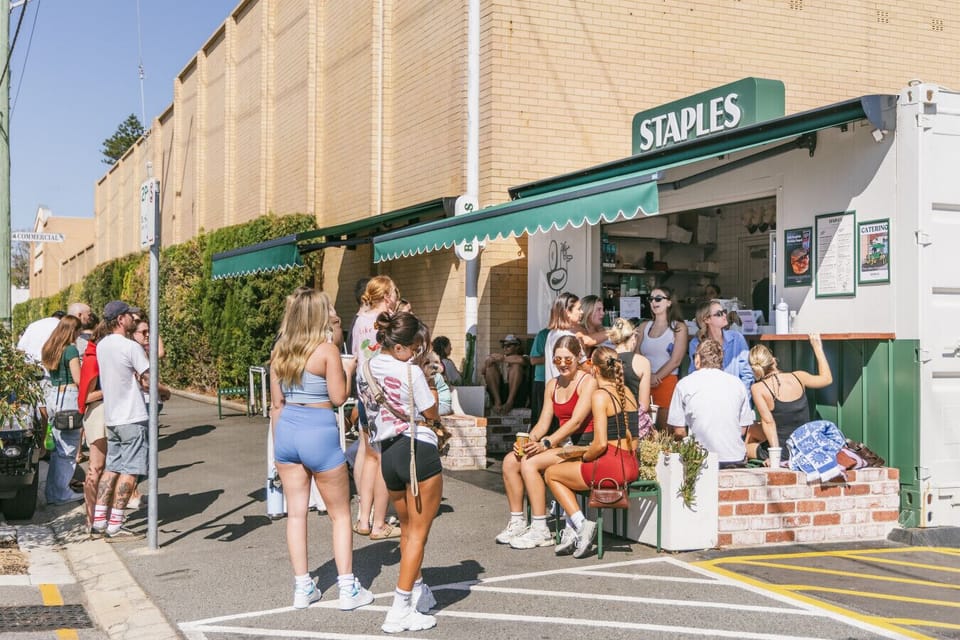 Staples draws the crowds for their amazing bagels