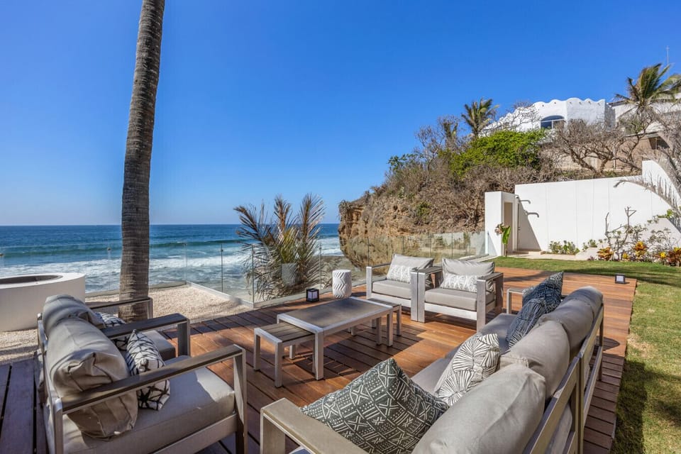 Fire pitt and terrace by the beach