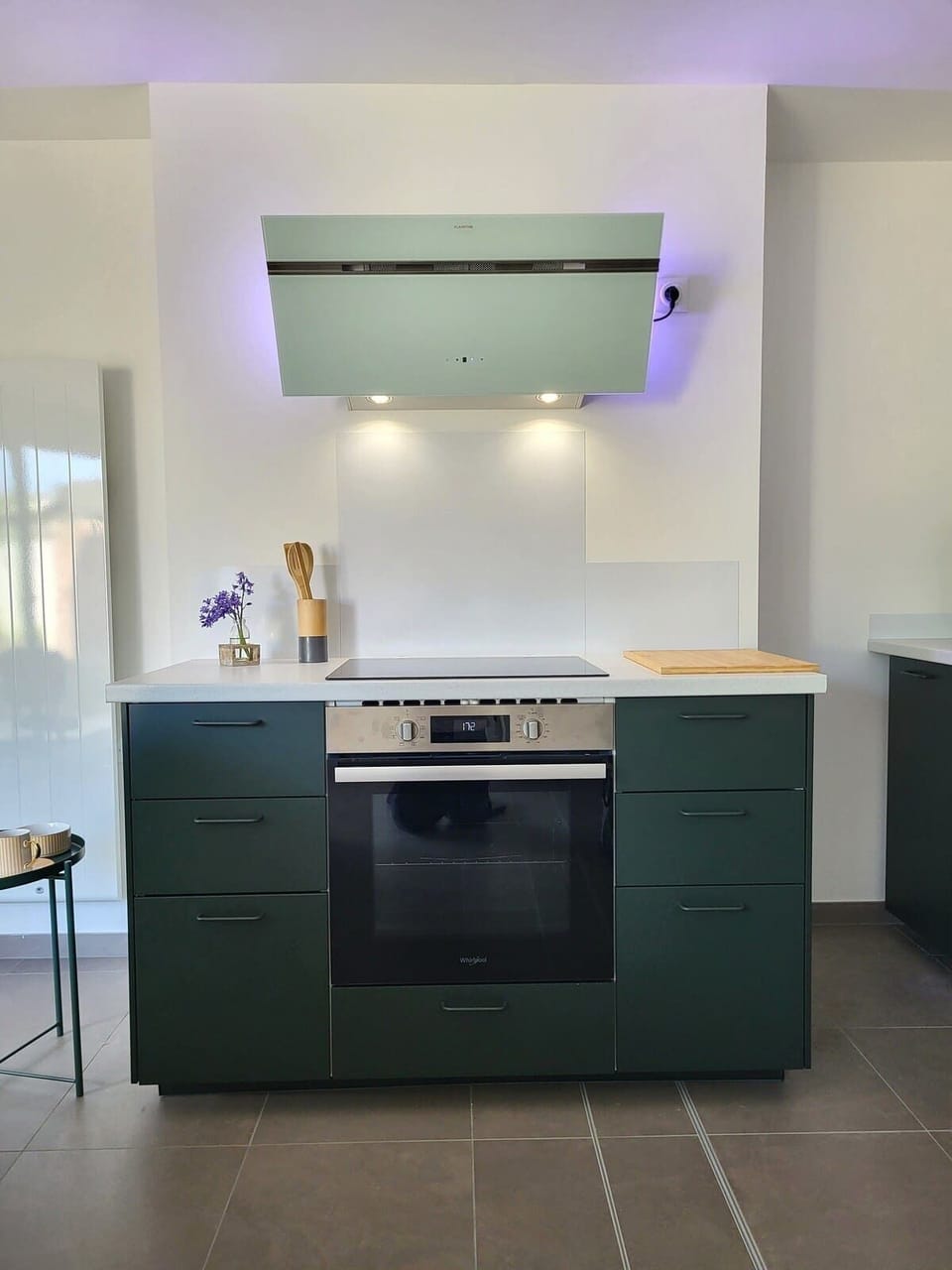 La table de cuisson et le four