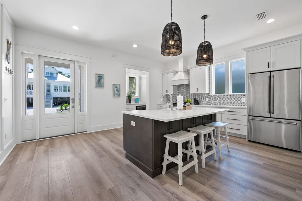 Sea More | Fully Stocked Gourmet Kitchen | 1st Floor