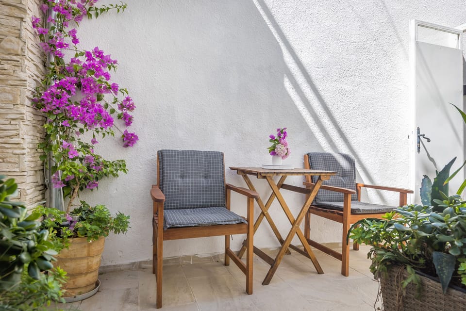 Terrace 1