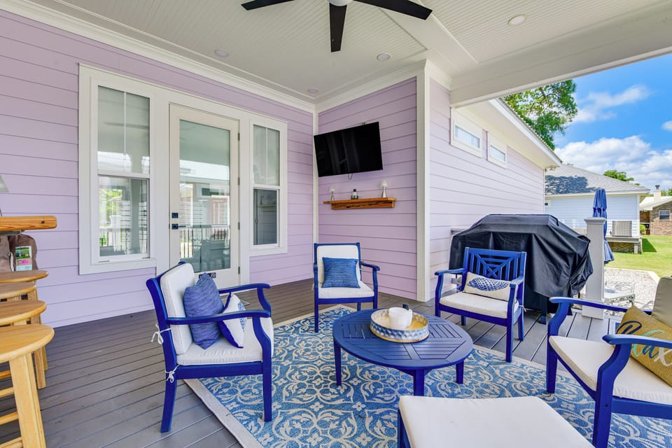 Pass Christian Vacation Rental | 3BR | 3.5BA | 2,272 Sq Ft | Stairs to Enter