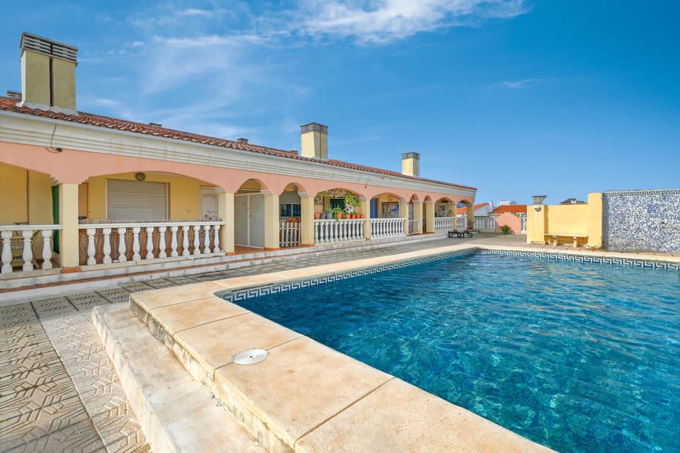 Communal swimming pool