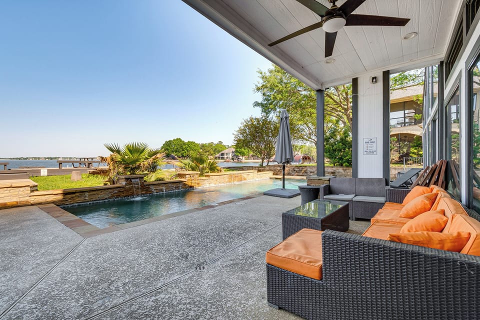 Montgomery Vacation Rental | 5BR | 3.5BA | 4,000 Sq Ft | Step-Free Entry