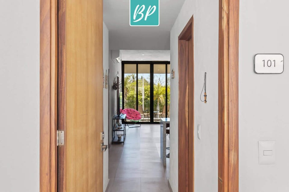 Apartment Main Entrance
