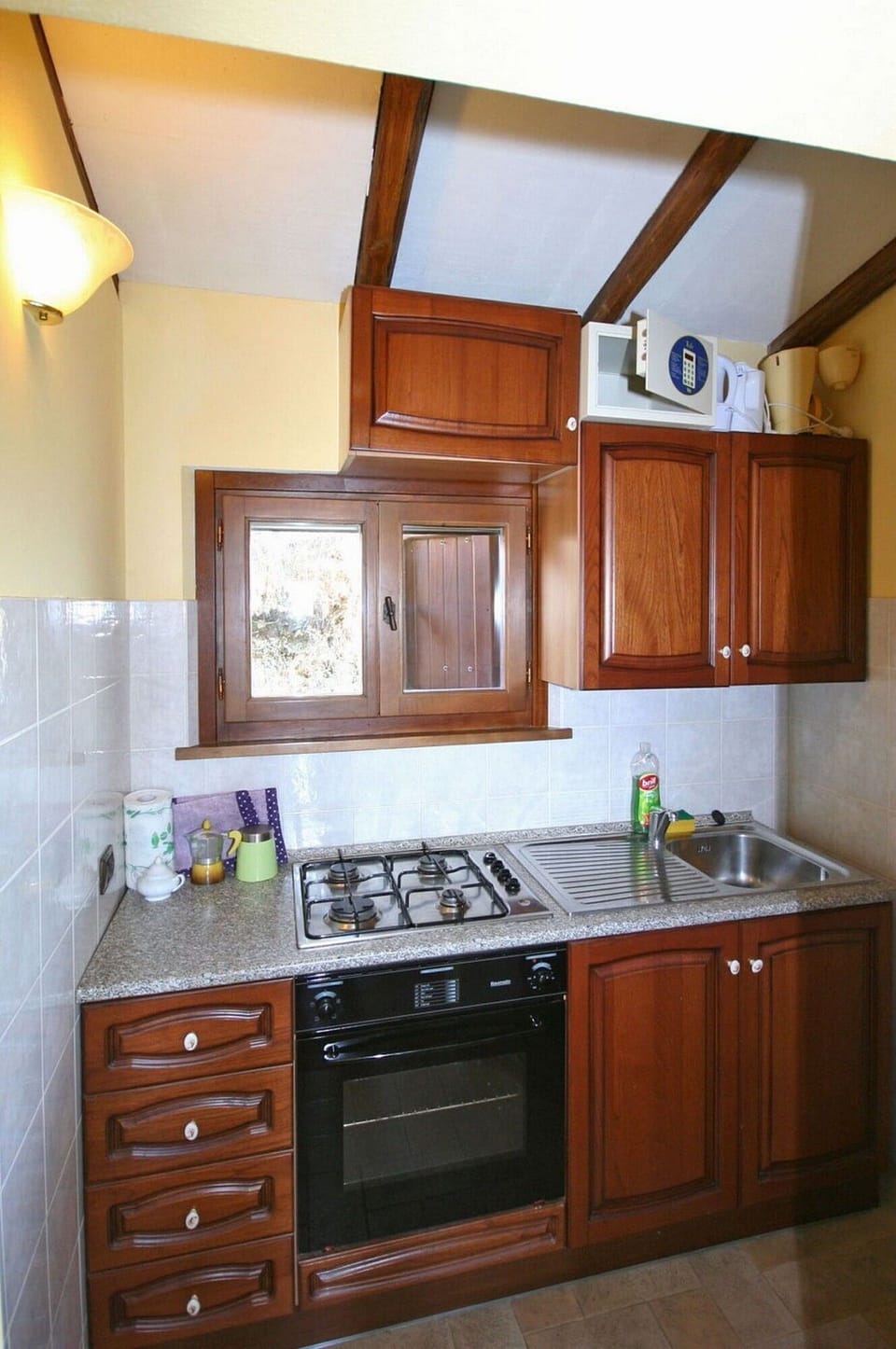 Autumn, Kitchen, Spring, Summer