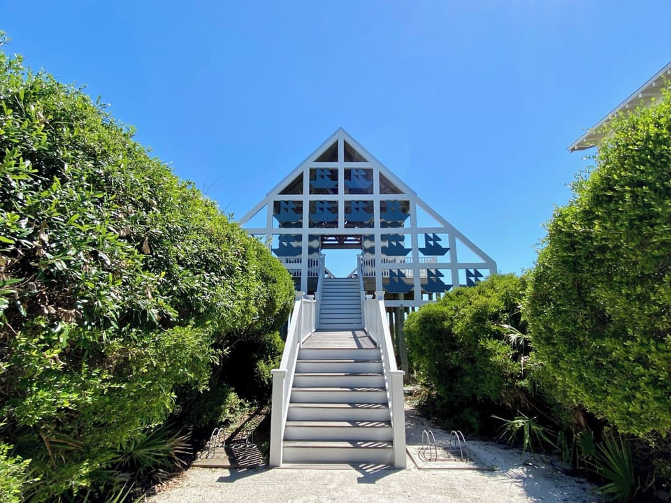SEASIDE RESIDENTIAL PRIVATE BEACH ACCESS AT WEST RUSKIN PAVILION