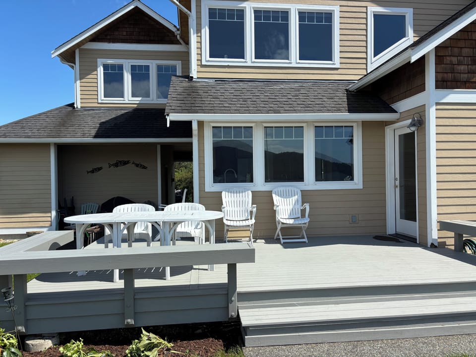 Deck beach side