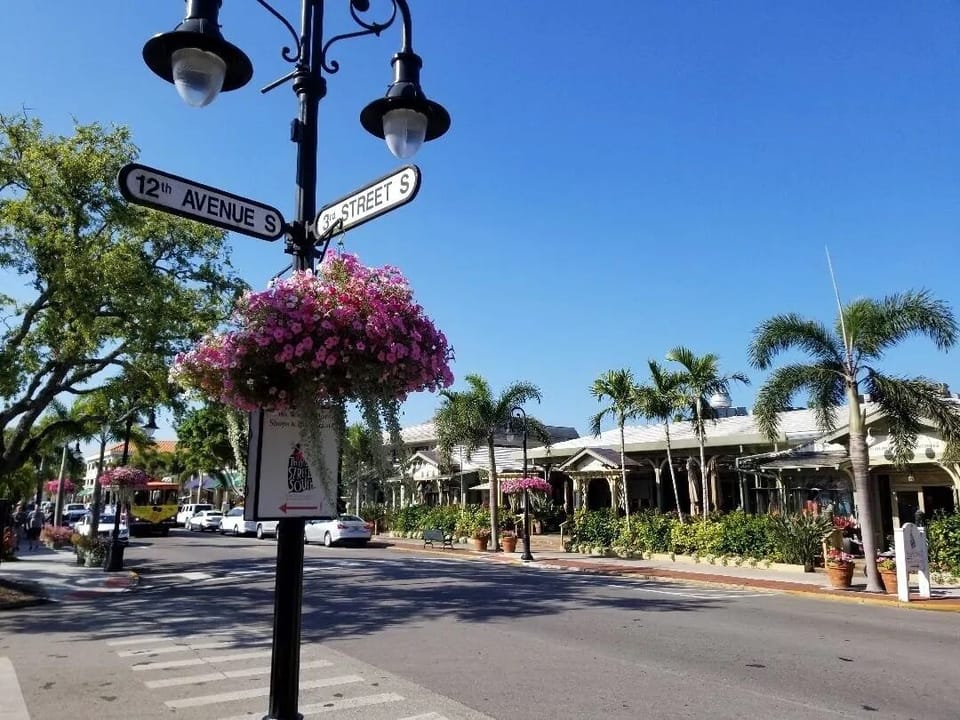 3rd Street Shoppes of Olde Naples - 1 block away!