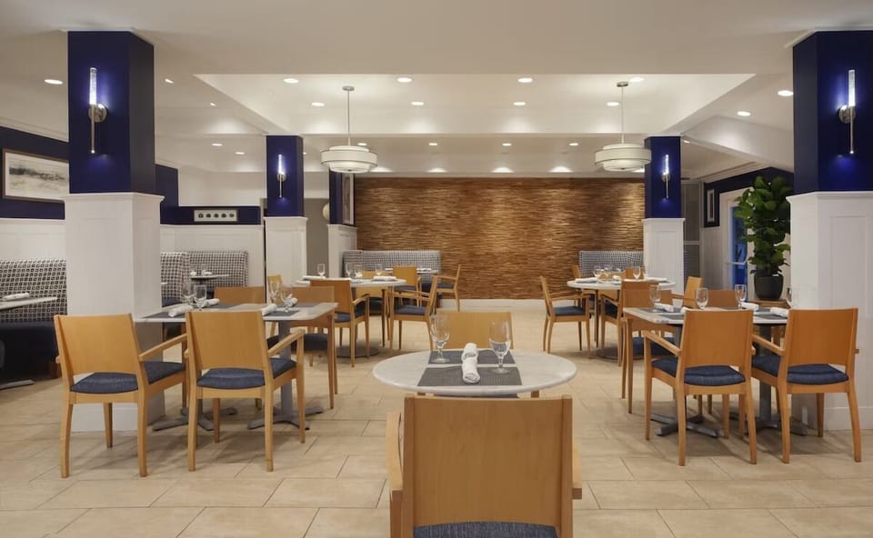 Start your morning with a calm, airy dining space.