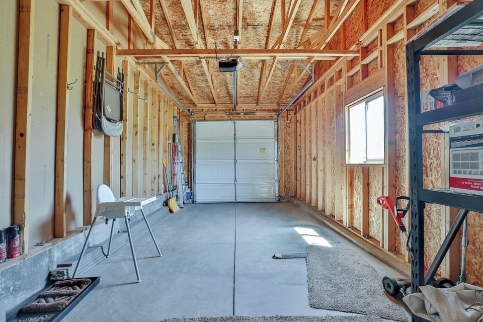 Garage is available for guest use: parking or storing toys!