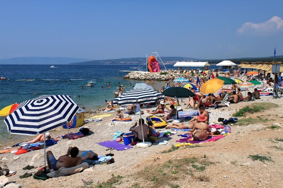 Nearby beaches