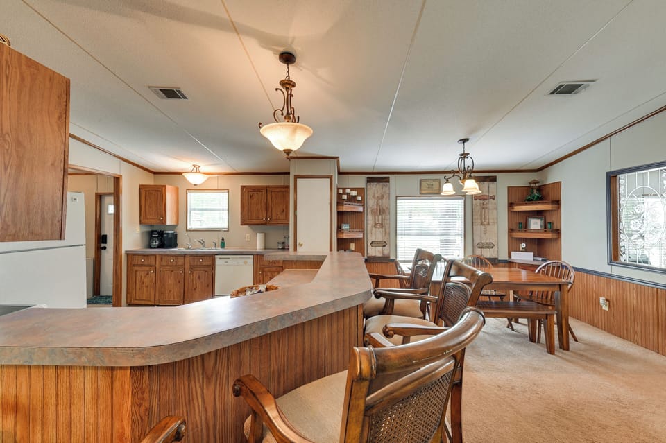 Kitchen | Keurig & Drip Coffee Makers | Cooking Basics | Crockpots