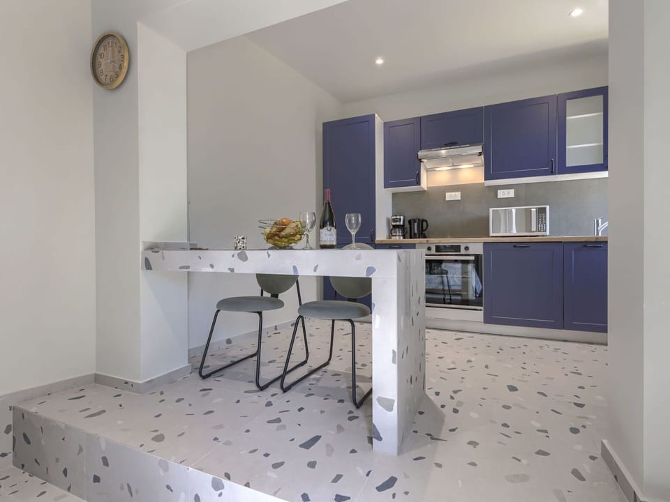 Apartment, Chair, Balcony, Resort, Hotel, Bay, Kitchen & Dining Room Table, Outdoor Furniture, Resort Town