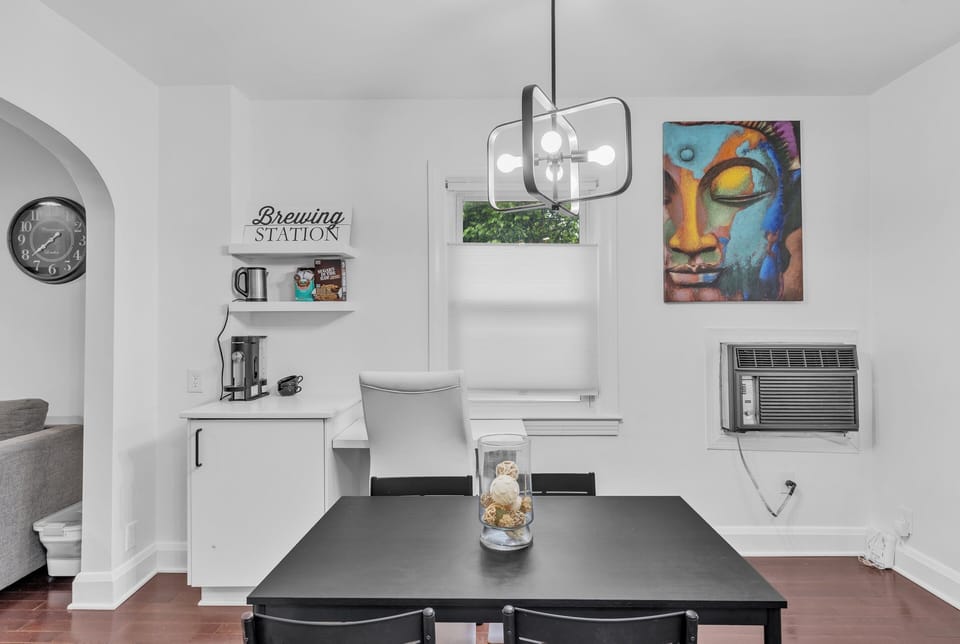 Dining Room, Dining Table, Furniture, Indoors, Table