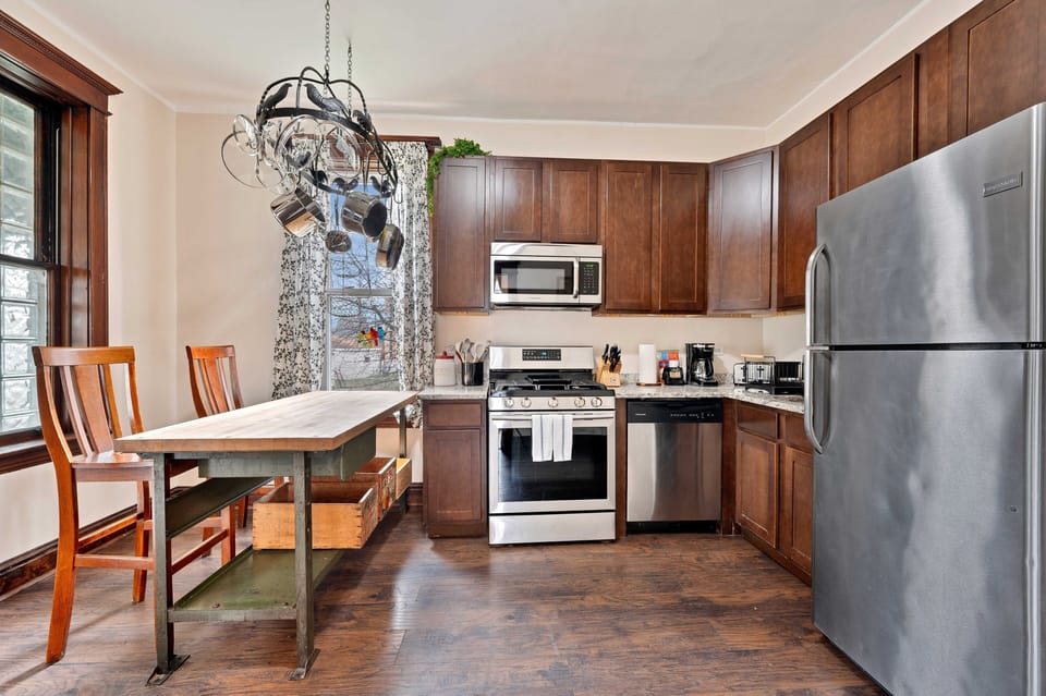 Indoors, Kitchen, Architecture, Building, Dining Room