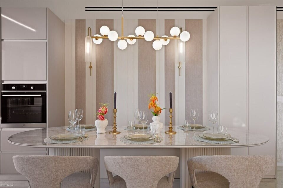 Dining / Restaurant