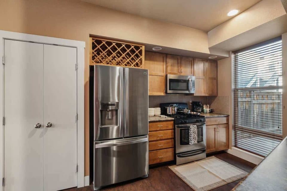 Fully stocked kitchen