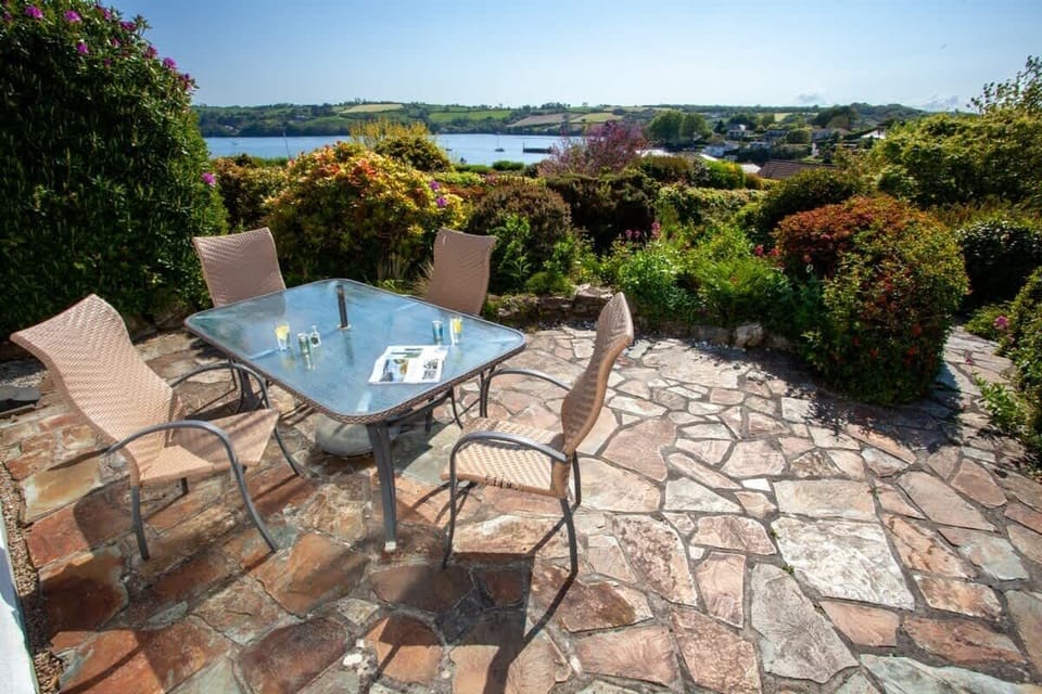 Outside seating / patio area