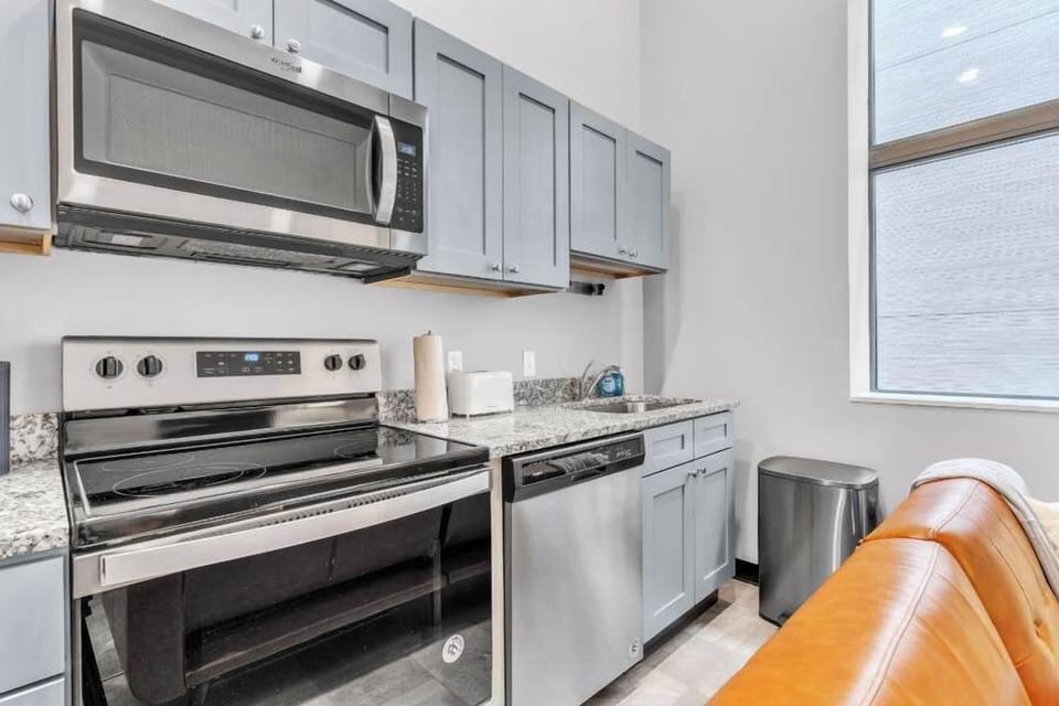 Fully equipped kitchen