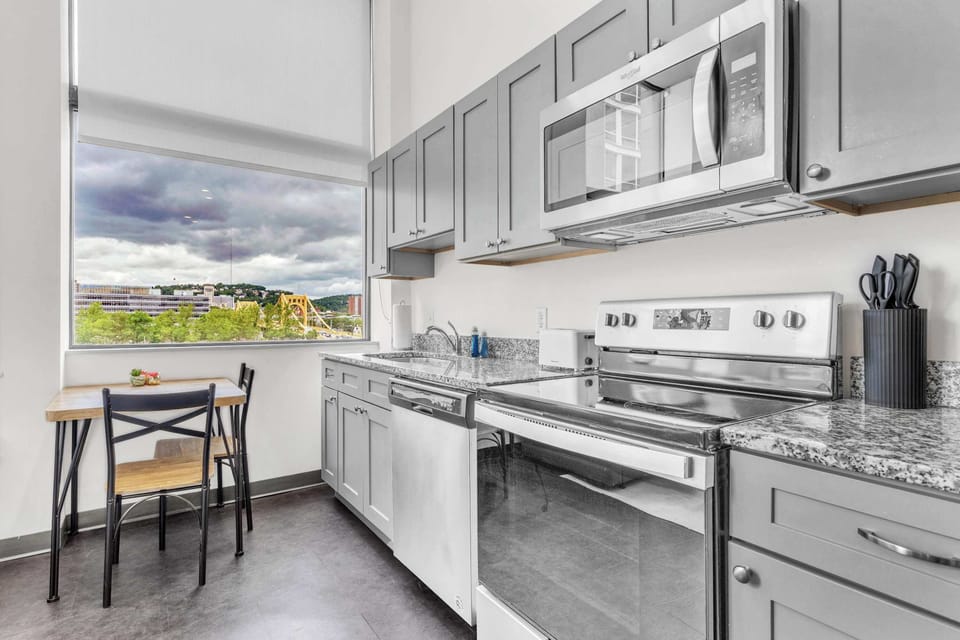 Fully equipped kitchen