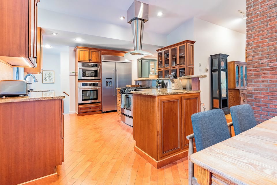 Open Kitchen