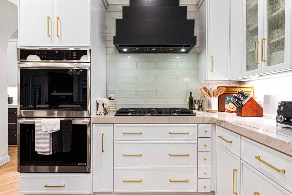 Our dual ovens allow you to cook more than one dish, while also using our gas stove.