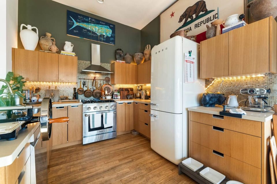 Simple, thoughtful, and always inviting—just like home.